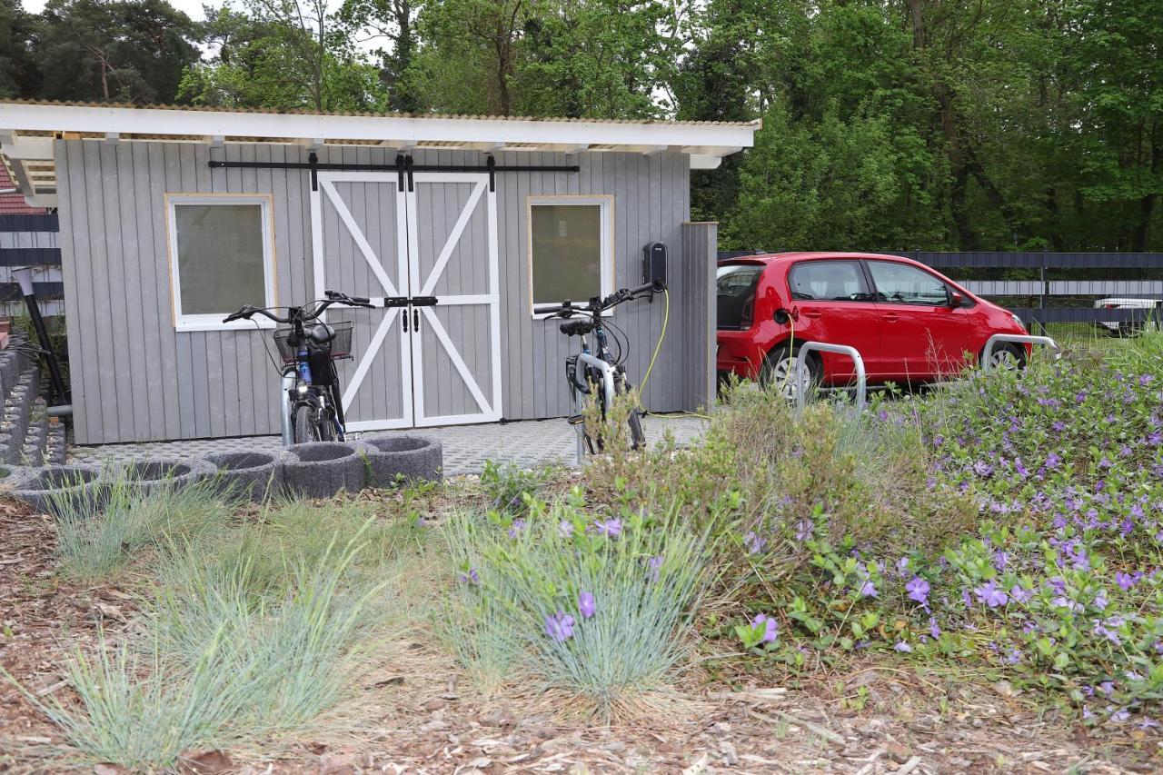 Hotel "Am Werl" Bad Saarow Exteriör bild